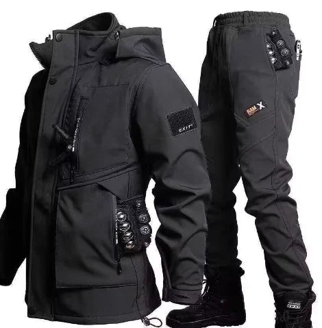 Jacket Moto – Winter Velvet Shield 2025