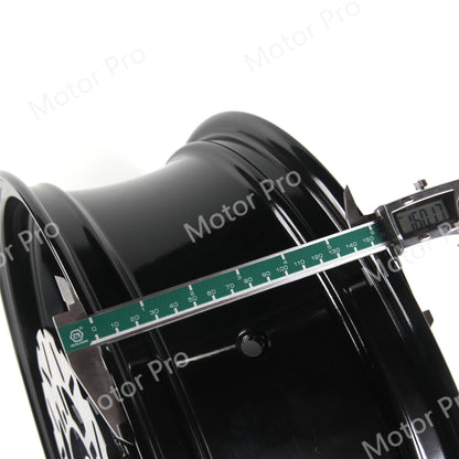 Kawasaki Z900/ZR900 – Front & Rear Wheel Rim Hub Set (2017–2022)