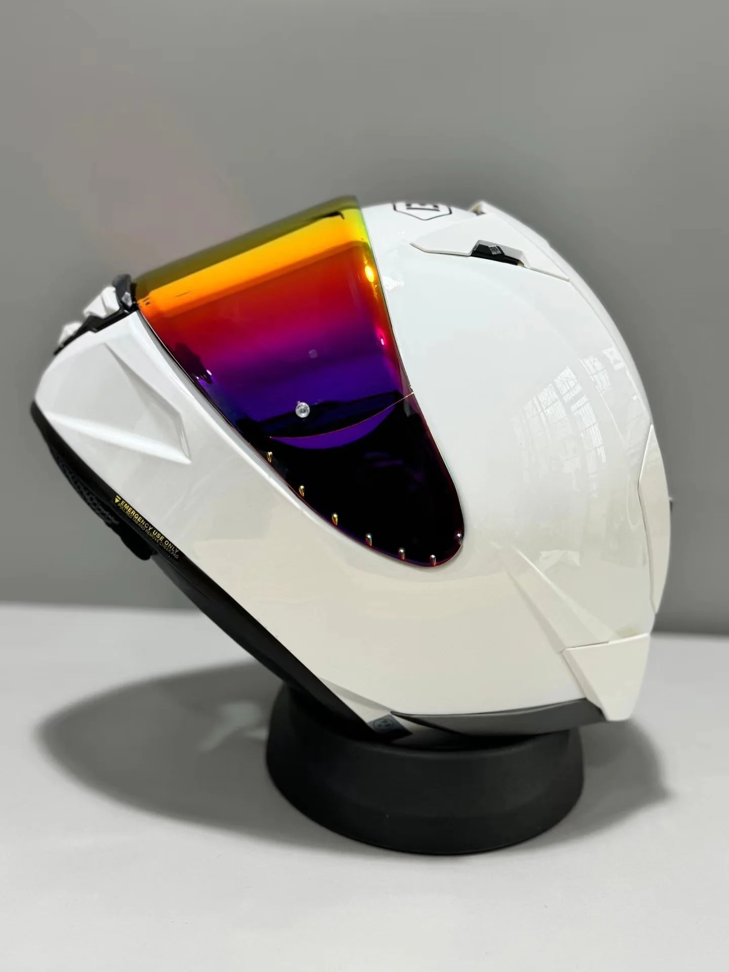 Shoei X-Fifteen X-SPR Pro – Glossy Full-Face Performance Helmet